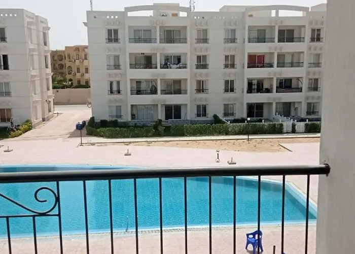 Palmera - Families Only شقة *