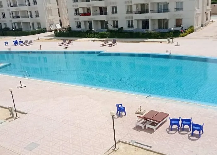 Palmera - Families Only