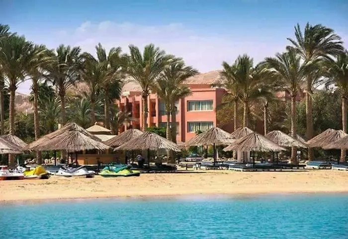Palmera - Families Only شقة
